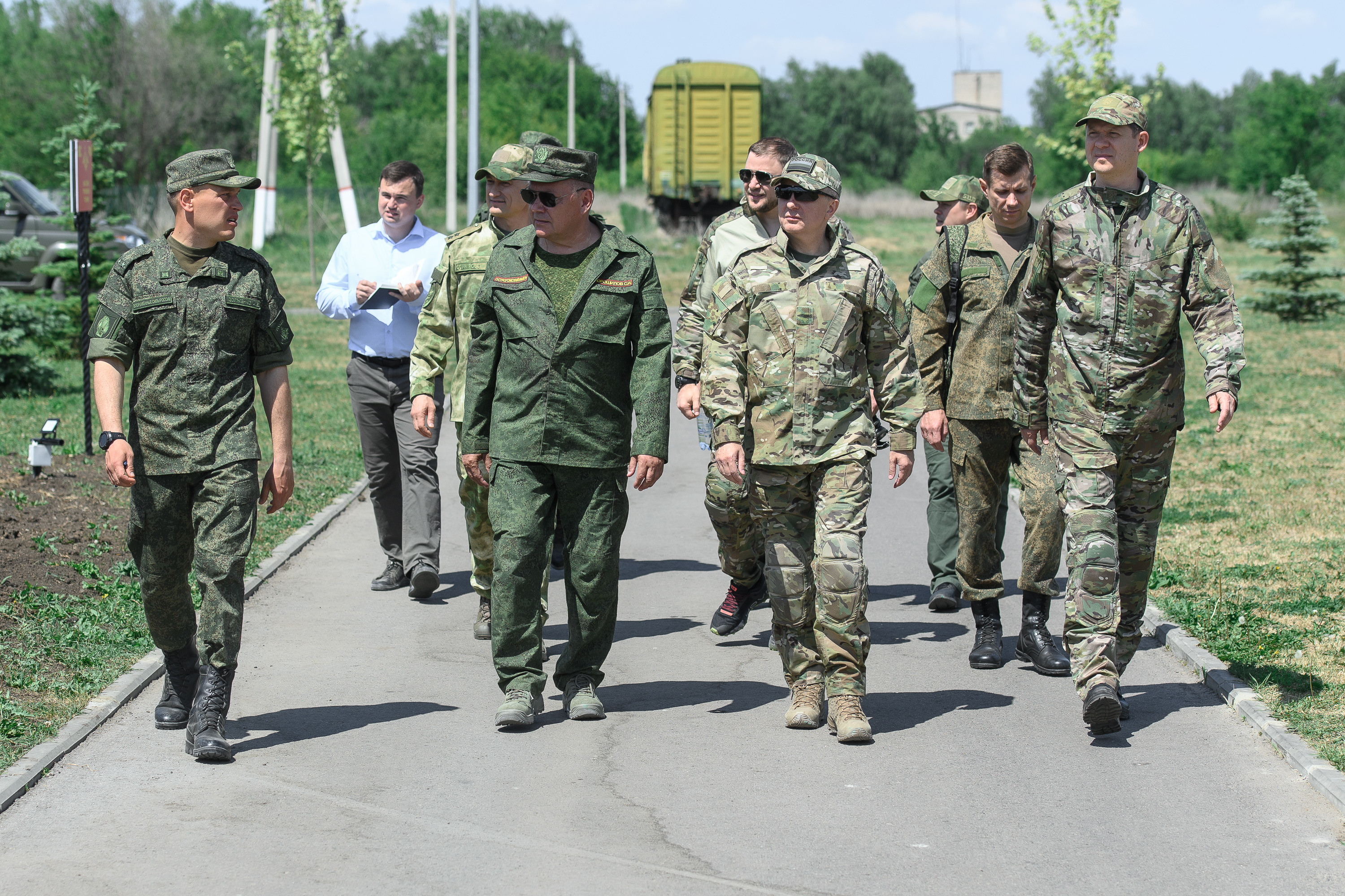 В Острогожске прошел учебно-мобилизационный сбор с участием руководства региона, глав районов и военных комиссаров.